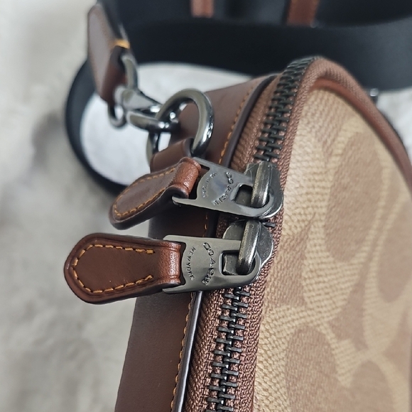 Mens Coach Stanton Crossbody Bag - Picture 4 of 9